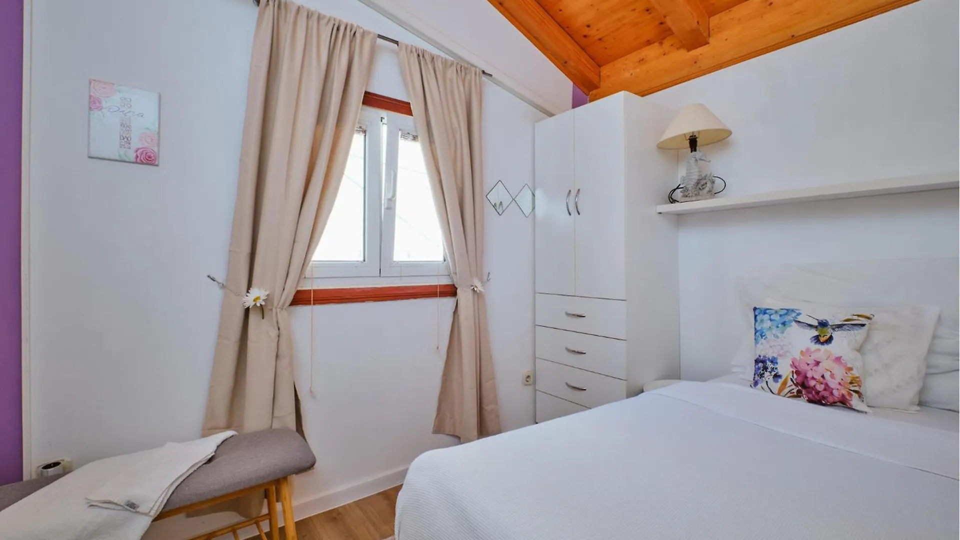 1 Bedroom Cozy Apartment In Ilovik 0*,  Croatia
