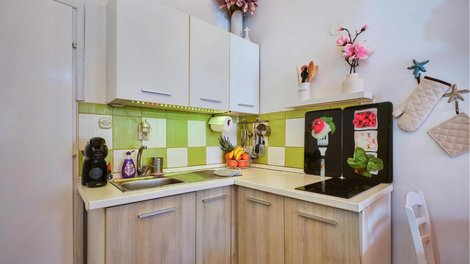 1 Bedroom Cozy Apartment In Ilovik